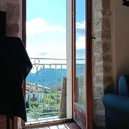 Casa Con Vista Lago, Civitella Alfedena Exterior photo